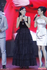 组图：张柏芝与章子怡扮亲密 粉碎不和传言