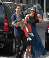 组图：电影明星爱名模 直的弯的都逃不过