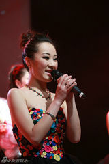 高清组图：青春美少女组合北京演唱会精彩图集