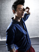 组图：罗晋时尚写真萌男变硬汉