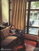 策划：继续宠爱张国荣11周年 光影瞬间定格