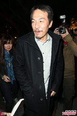 组图：陆川戴立忍曾宝仪等现身张震婚礼