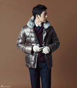 高清组图：韩星高修冬装写真俊朗挺拔帅气