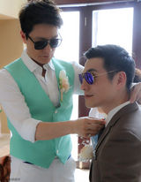 组图：严屹宽杜若溪婚礼场景图 兄弟团阵容强大