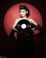 组图：好声音学员丁丁时尚大片曝光 激情秀舞姿