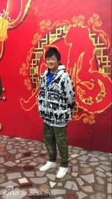 组图：央视蛇年春晚联排后台群星亮相