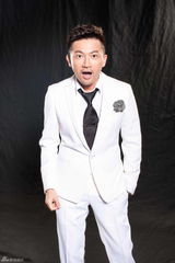 组图：达人秀赵薇珠光宝气苏有朋刘烨黑白配