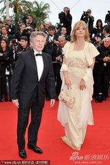 组图：《苔丝》重映波兰斯基获热吻