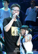 组图：姜育恒老照片曝光 文艺忧郁书卷气十足