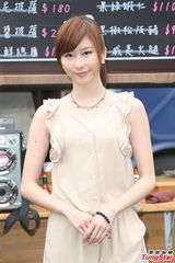 组图：贺军翔新剧不当高富帅 化身颓废老爸