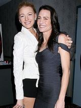 幻灯：贝克汉姆观战NBA 苏瑞又穿高跟鞋