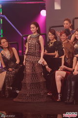 组图：容祖儿九夺劲歌金曲歌后 林峰获最受欢迎