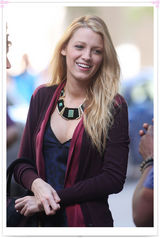 组图：布莱克-莱弗利现身片场潮装抢眼