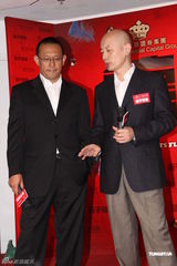 组图：《子弹》香港首映众星助阵 刘嘉玲周韵姐妹花