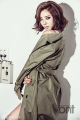 组图：孙丹菲拍时尚写真 撩人身姿极致魅惑