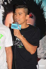 组图：林海峰红馆演出 草蜢任嘉宾杨千嬅捧场