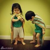 组图：台湾龙凤胎宝贝超萌生活照爆火