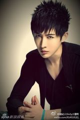 组图：魔术师Yif生活照大盘点 网友围观称娇媚