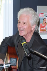 组图：法国歌手Gerard Lenorman望与香港歌手合作