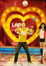 幻灯图：刘科做客《lady呱呱》 大侃世界杯秀球技