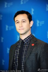 组图：电影《唐璜之瘾》发布会 囧瑟夫变身导演