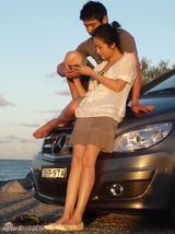 幻灯图：陆毅鲍蕾汽车广告热播 异国浪漫相约拍大片