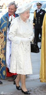 英女王加冕60年名流云集 凯特王妃大肚优雅(图)