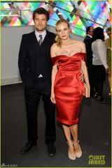 组图：37岁女星黛安-克鲁格现身大秀性感胸围