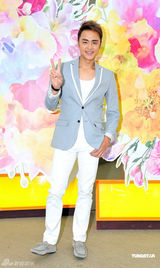 幻灯图：杨谨华明道出演《钟无艳》大赞过瘾 