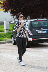 组图：许晴《花儿与少年》综艺首秀星范十足