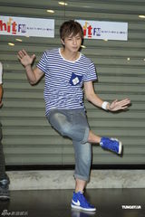 组图：Lollipop F苦练流行音乐奖特别表演