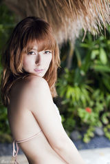 高清图：日本新生代女星山本纱衣百张解禁美图