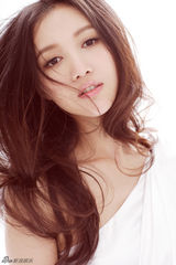 高清图：韩雯雯清新写真轻舞飞扬唯美动人