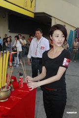 组图：群星出席活动 庄思敏称与吴浩康复合无望