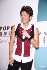 组图：吴克群承认与阿娇合作 盼媒体勿二度伤害她