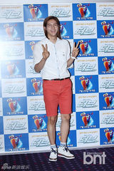 组图：韩团B1A4助阵动画片《Turbo》试映会