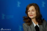 组图：电影《绑架》发布会 法国女星伊莎贝尔亮相