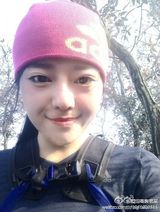 组图：最美马拉松女孩走红 私照曝光豪露半球