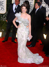 高清组图：《在云端》女配角安娜-肯德里克优雅现身