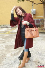 组图：黄宗泽女友否认情变 开爱郎座驾离开