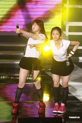 组图：韩国团体大出动 SJ-M唐禹哲high翻台北
