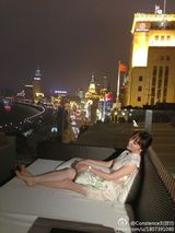 组图：王励勤主播女友微博晒美艳靓照