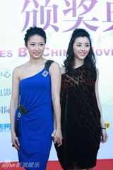 幻灯：第10届百合奖红毯星光熠熠 汤唯成最大亮点