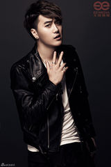 组图：李宇春魏晨领衔天娱大片 2013快男显朝气