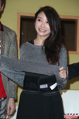 组图：F.I.R主唱骑车摔伤脊椎 陈建宁颁出禁骑令