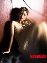 组图：秦岚杂志封面风情万种 三月发新碟