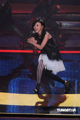 组图：金钟奖现场郭静林育羣卓文萱载歌载舞