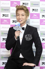 高清组图：Super Junior首尔开唱 f(x)任嘉宾助阵