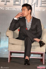 组图：《狄仁杰》台湾上映 赵又廷林更新造势