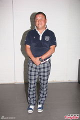 组图：曾志伟开发布会辞去演员协会会长一职